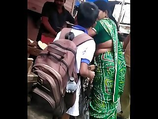 Indian mature bhabhi spreading legs wide missionary Fucking
