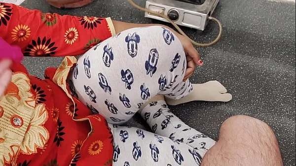 Indian Girlfriend Wet Pussy Fucking Sex Video By Desi Big Cock Hindi Village Porn