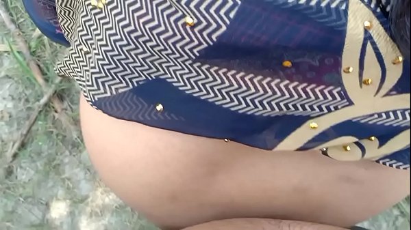 Indian desi Village outdoor fuck with boyfriend